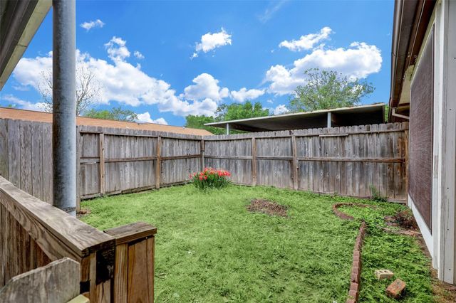 15251 Buckle Lane 5251, Houston, TX 77060