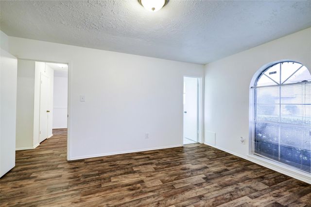 15251 Buckle Lane 5251, Houston, TX 77060