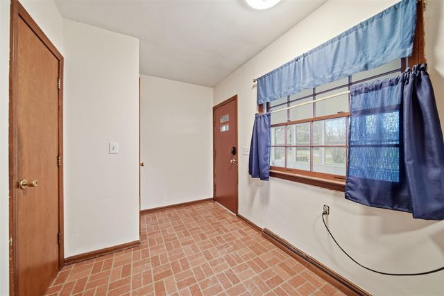 1230 Madison Drive, Adrian, MI 49221