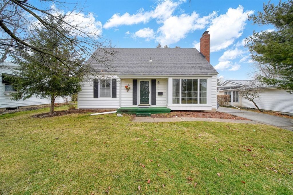 1230 Madison Drive, Adrian, MI 49221