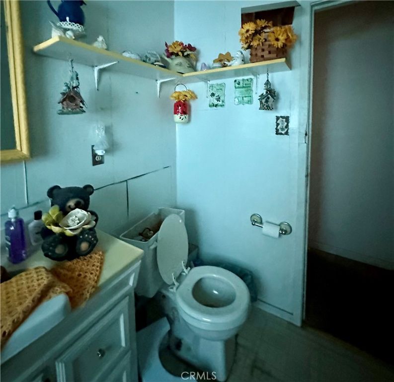 Image 10 of property listing at 29695 Dixon, Hayward, CA 94544