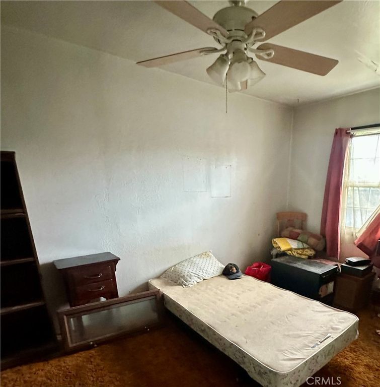 Image 12 of property listing at 29695 Dixon, Hayward, CA 94544