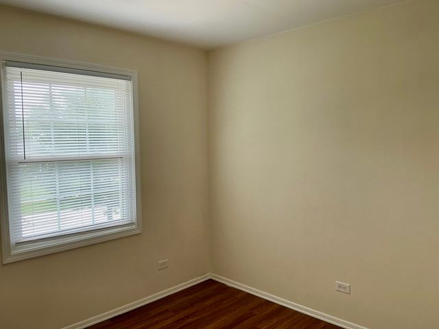 840 Heather Lane, Hoffman Estates, IL 60169
