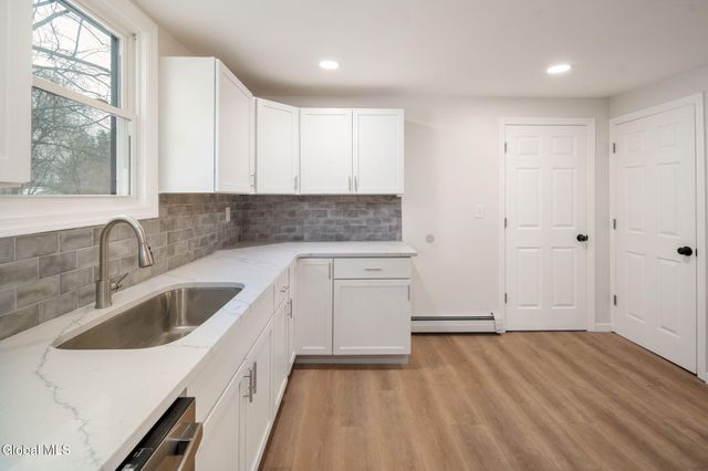 150 Schoolhouse Road, Guilderland, NY 12203