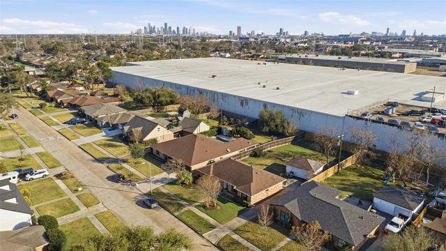 2310 Droxford Drive, Houston, TX 77008