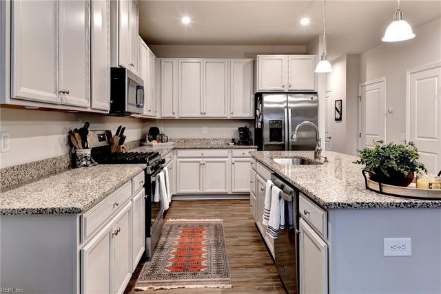 225 Capeside CT, Williamsburg, VA 23188