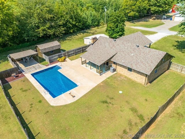 15536 E Anderson Drive, Inola, OK 74036