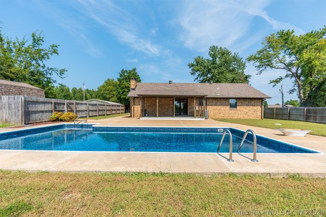 15536 E Anderson Drive, Inola, OK 74036