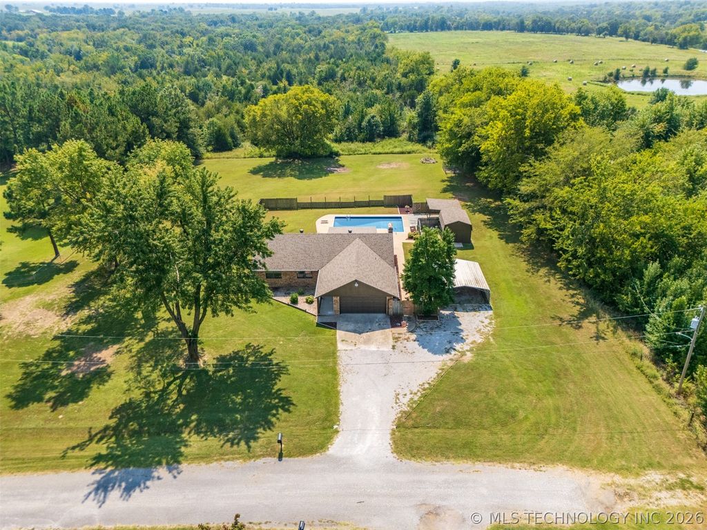 15536 E Anderson Drive, Inola, OK 74036