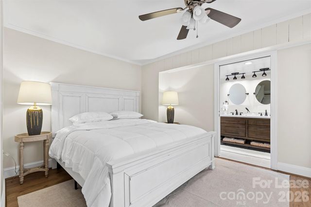 1316 Mecklenburg Highway, Mooresville, NC 28115