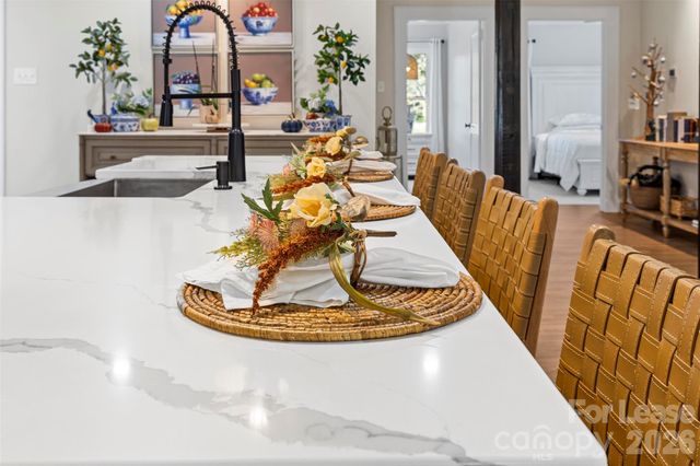 1316 Mecklenburg Highway, Mooresville, NC 28115