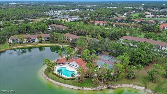 5767 Deauville CIR D301, Naples, FL 34112