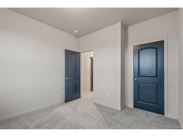 728 E Campbell Ln, Pueblo, CO 81007