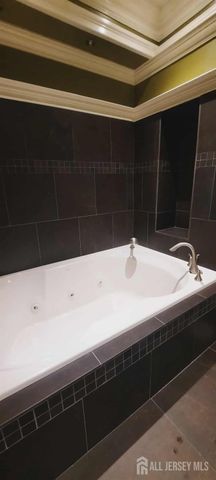 106 Maryknoll Route, Menlo Park Terrace, NJ 08840