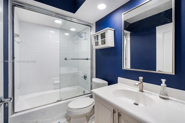 20920 NE 32nd Avenue, Aventura, FL 33180