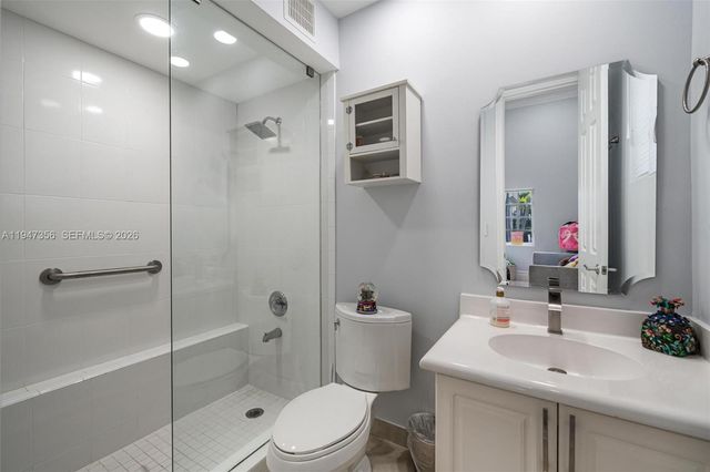 20920 NE 32nd Avenue, Aventura, FL 33180