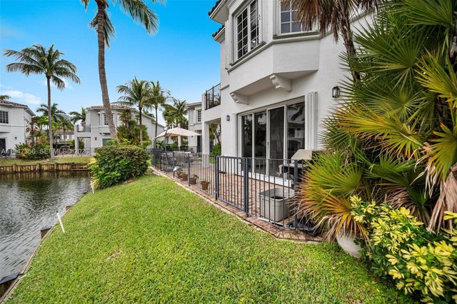 20920 NE 32nd Avenue, Aventura, FL 33180