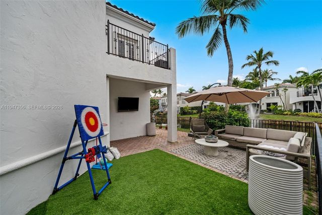 20920 NE 32nd Avenue, Aventura, FL 33180