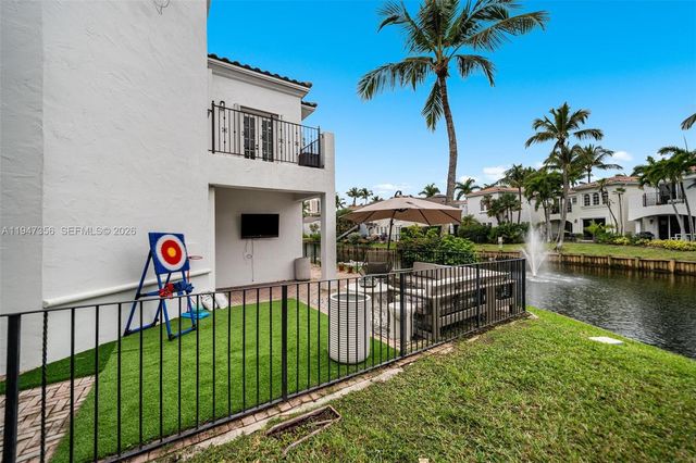 20920 NE 32nd Avenue, Aventura, FL 33180