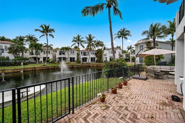 20920 NE 32nd Avenue, Aventura, FL 33180