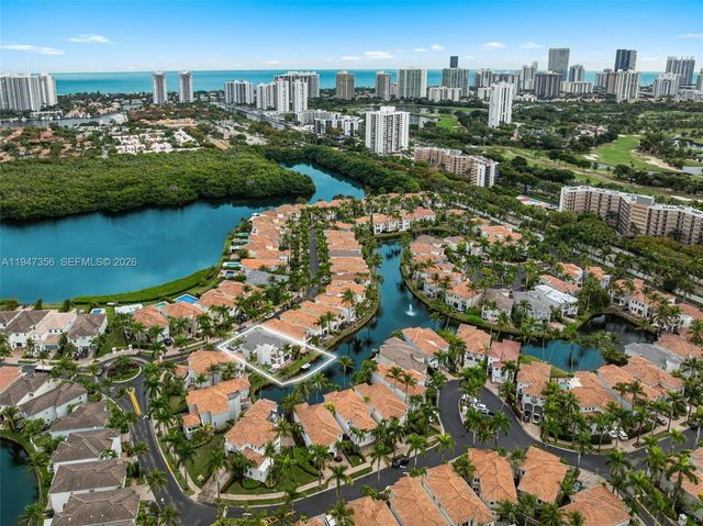 20920 NE 32nd Avenue, Aventura, FL 33180