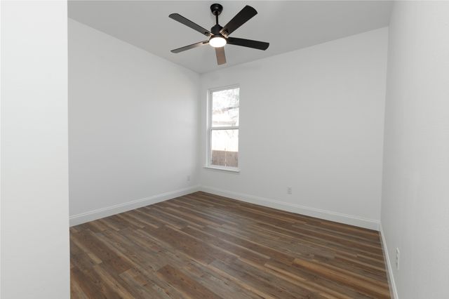 2823 Alaska Avenue, Dallas, TX 75216