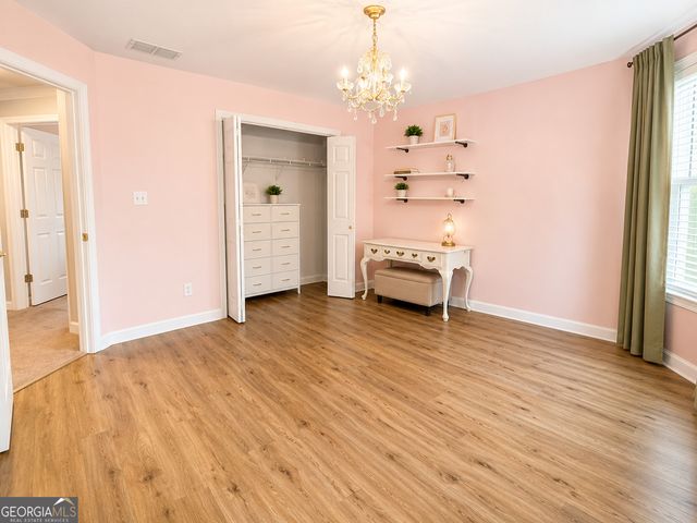 1156 Maple Creek Ridge, Loganville, GA 30052