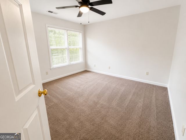 1156 Maple Creek Ridge, Loganville, GA 30052