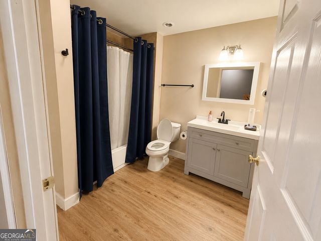 1156 Maple Creek Ridge, Loganville, GA 30052
