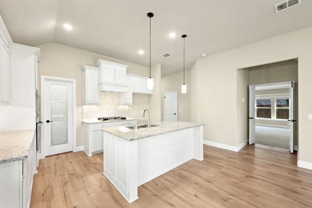 3312 Heathrow Road, Mesquite, TX 75181