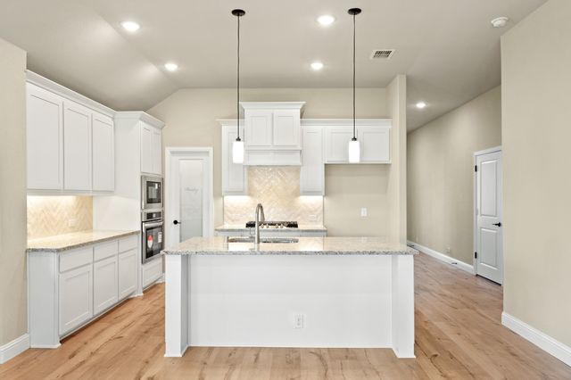 3312 Heathrow Road, Mesquite, TX 75181