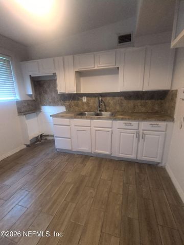 10321 WESTMAR Road, Jacksonville, FL 32218