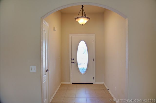 1920 Richmond Drive, Bartlesville, OK 74006