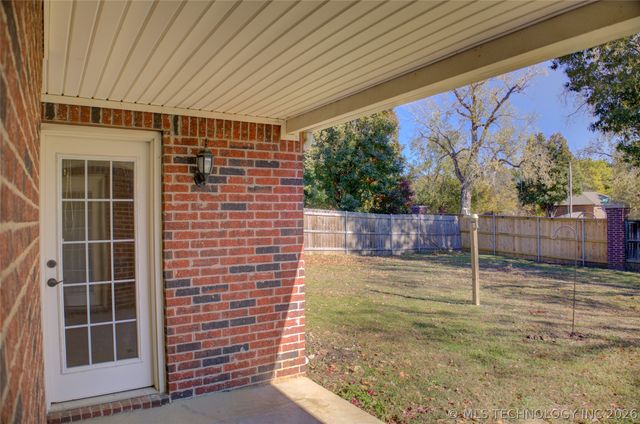 1920 Richmond Drive, Bartlesville, OK 74006