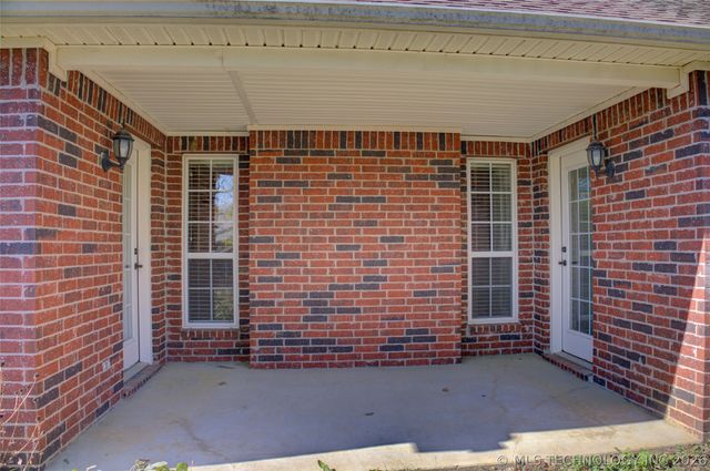 1920 Richmond Drive, Bartlesville, OK 74006