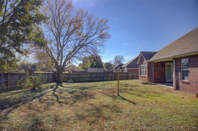 1920 Richmond Drive, Bartlesville, OK 74006