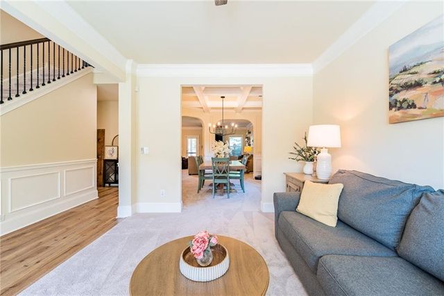 988 Spanish Moss Trail, Loganville, GA 30052