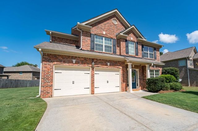 988 Spanish Moss Trail, Loganville, GA 30052