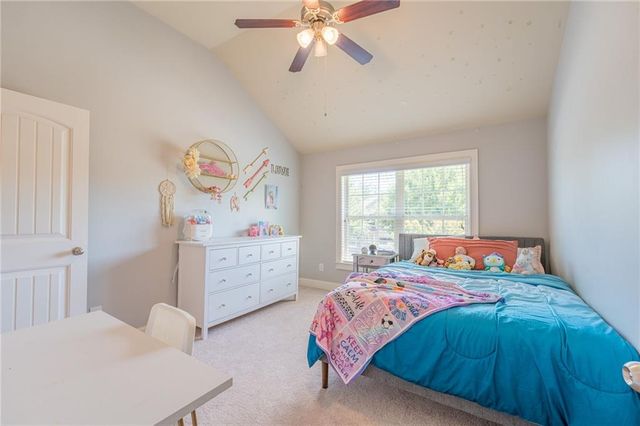 988 Spanish Moss Trail, Loganville, GA 30052