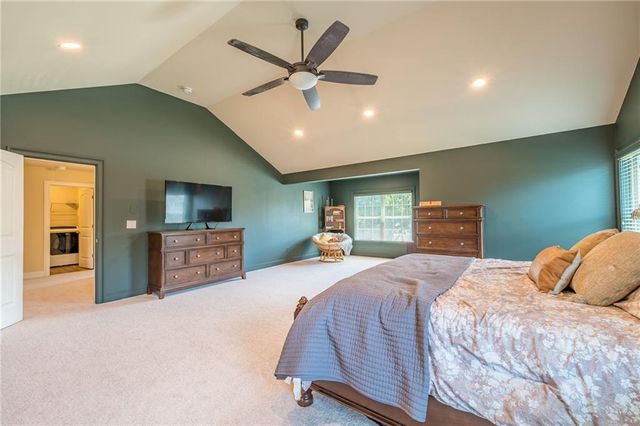 988 Spanish Moss Trail, Loganville, GA 30052
