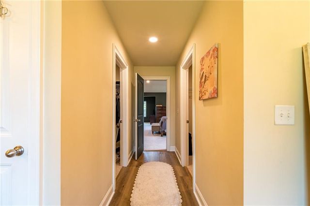 988 Spanish Moss Trail, Loganville, GA 30052