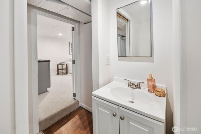 415 NE 60th Street, Seattle, WA 98115