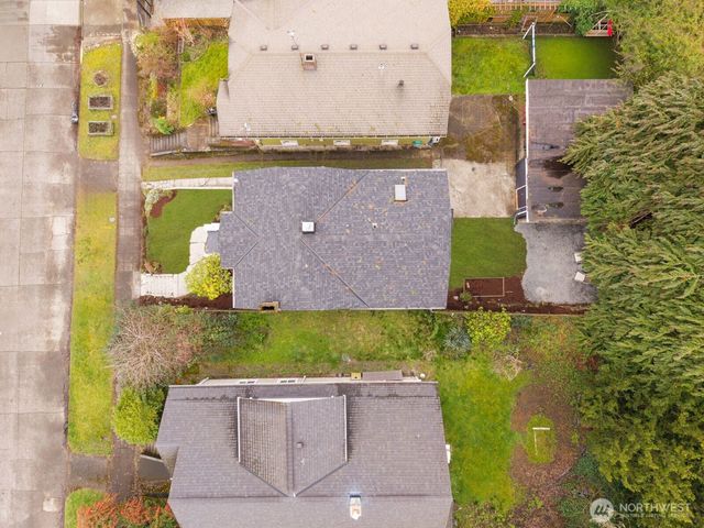 415 NE 60th Street, Seattle, WA 98115