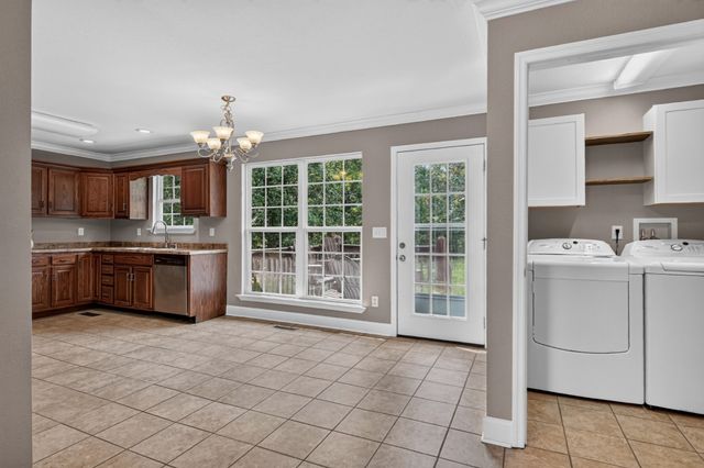 7232 Cane Hollow Rd, Hixson, TN 37343