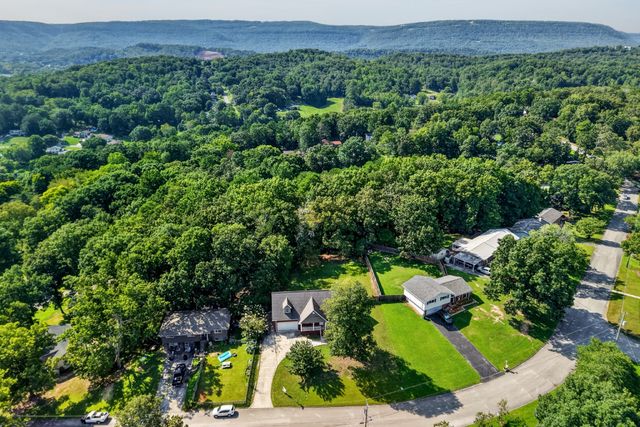 7232 Cane Hollow Rd, Hixson, TN 37343