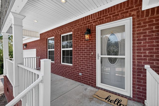 7232 Cane Hollow Rd, Hixson, TN 37343