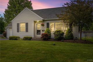 105 Lawdon Street, Clay, NY 13212