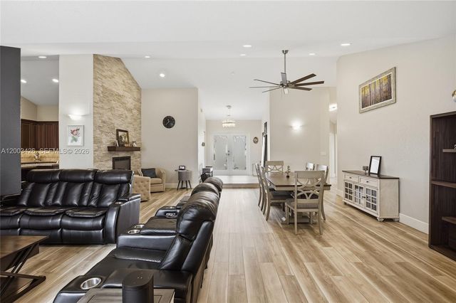 1190 Balboa Court 1190, Weston, FL 33326