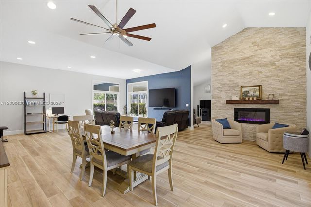 1190 Balboa Court 1190, Weston, FL 33326