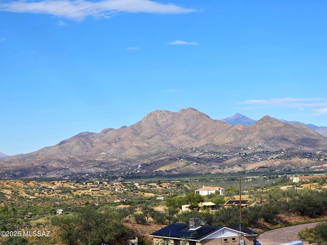428 Via Encino, Rio Rico, AZ 85648